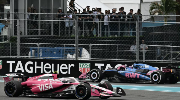 📰 F1 team ditch driver who collided with Liam Lawson in Miami
