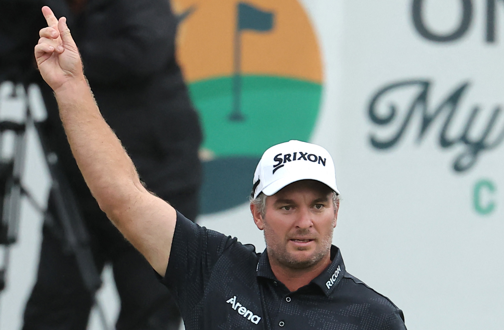 📰 Ryan Fox chips in to claim maiden PGA Tour win